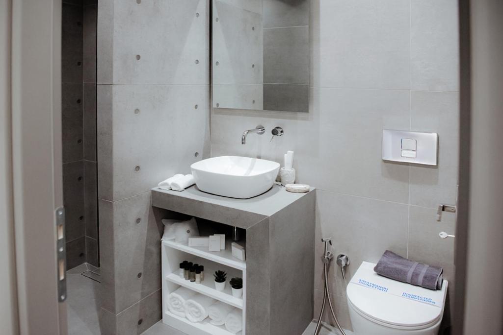 Athens Muses Suites Zewnętrze zdjęcie
